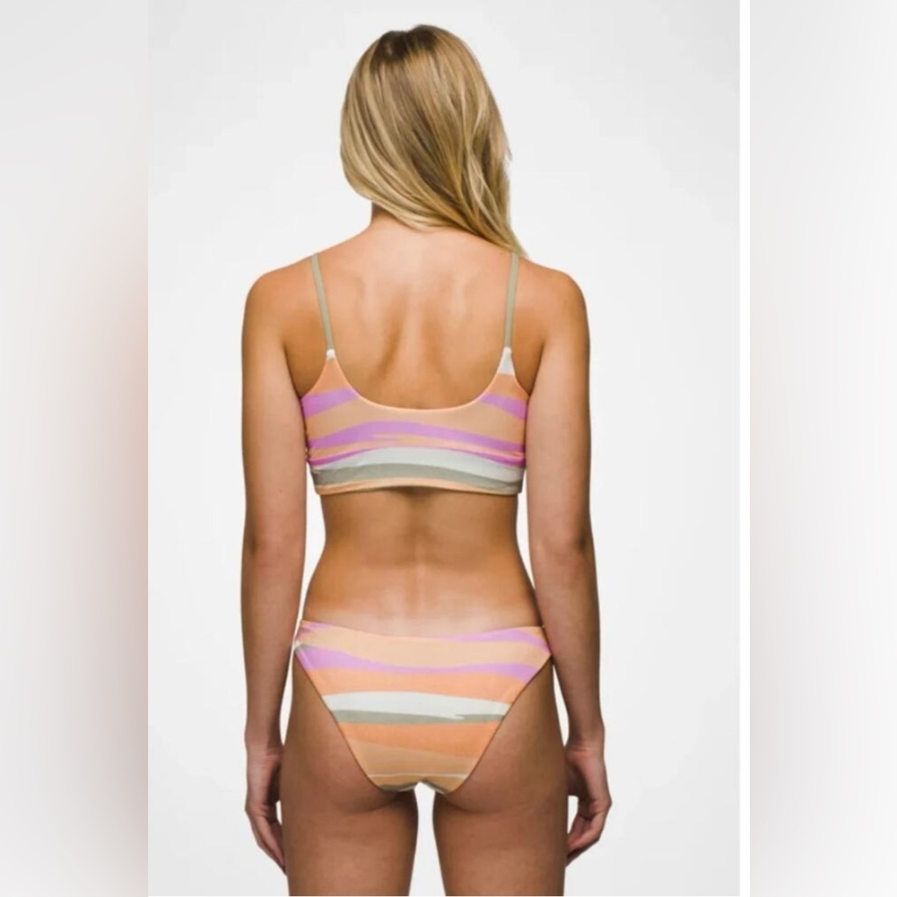 pRana Willow Falls Reversible Swim Top Med - Picture 2 of 6